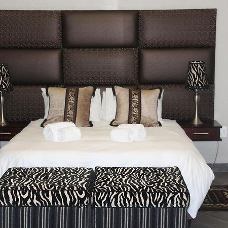 Bush Lovers Lodge موديمول الغرفة الصورة